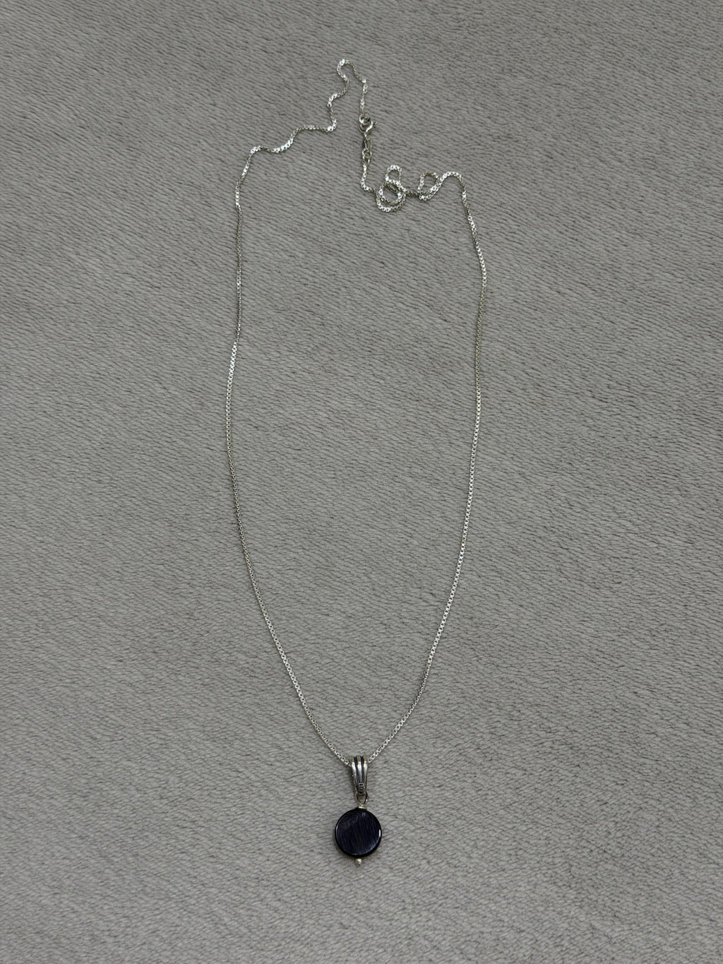 Original Italian boxes necklace with natural onyx stone