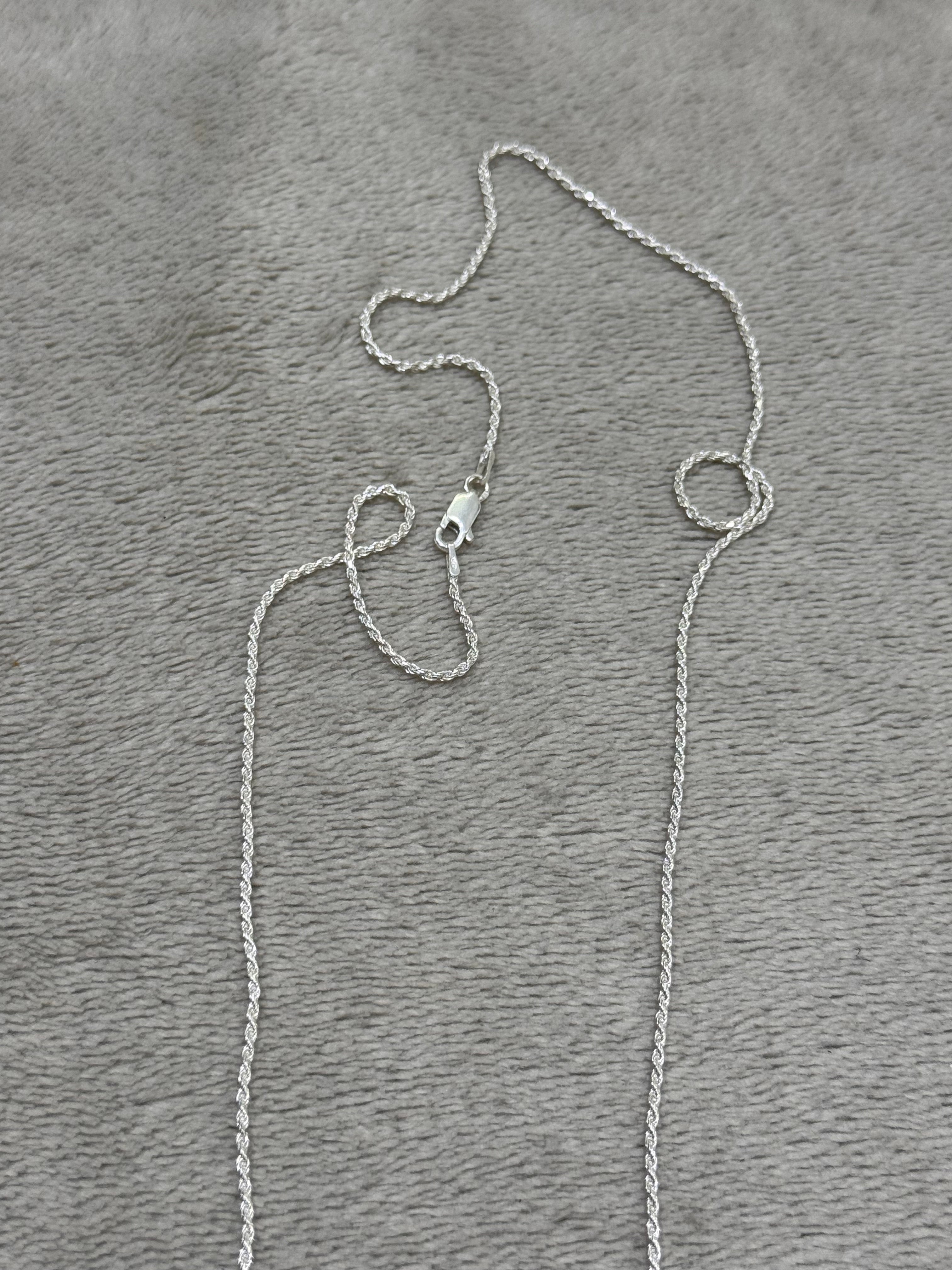 Palm necklace 🌴
