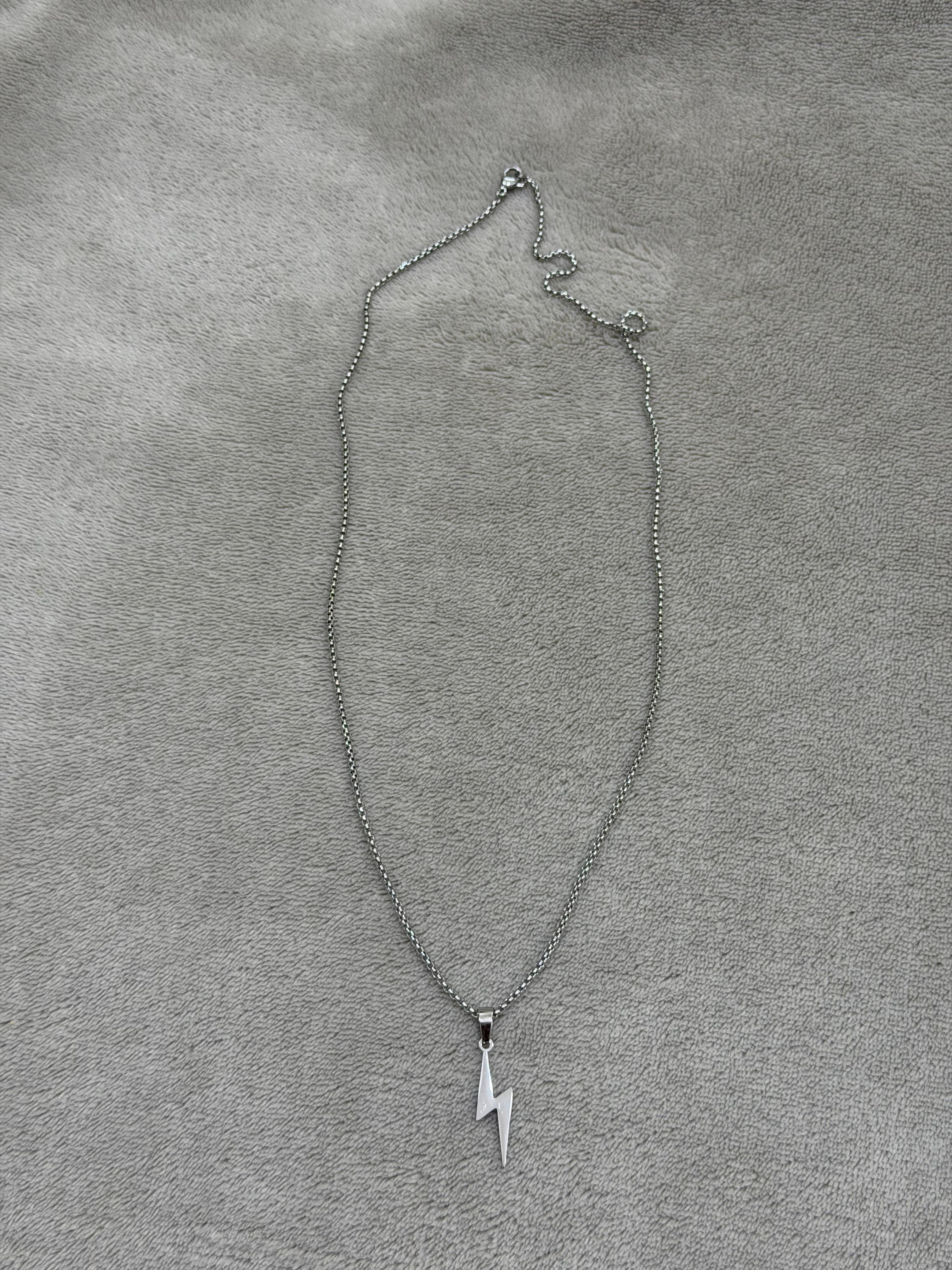 Silver electricity necklace