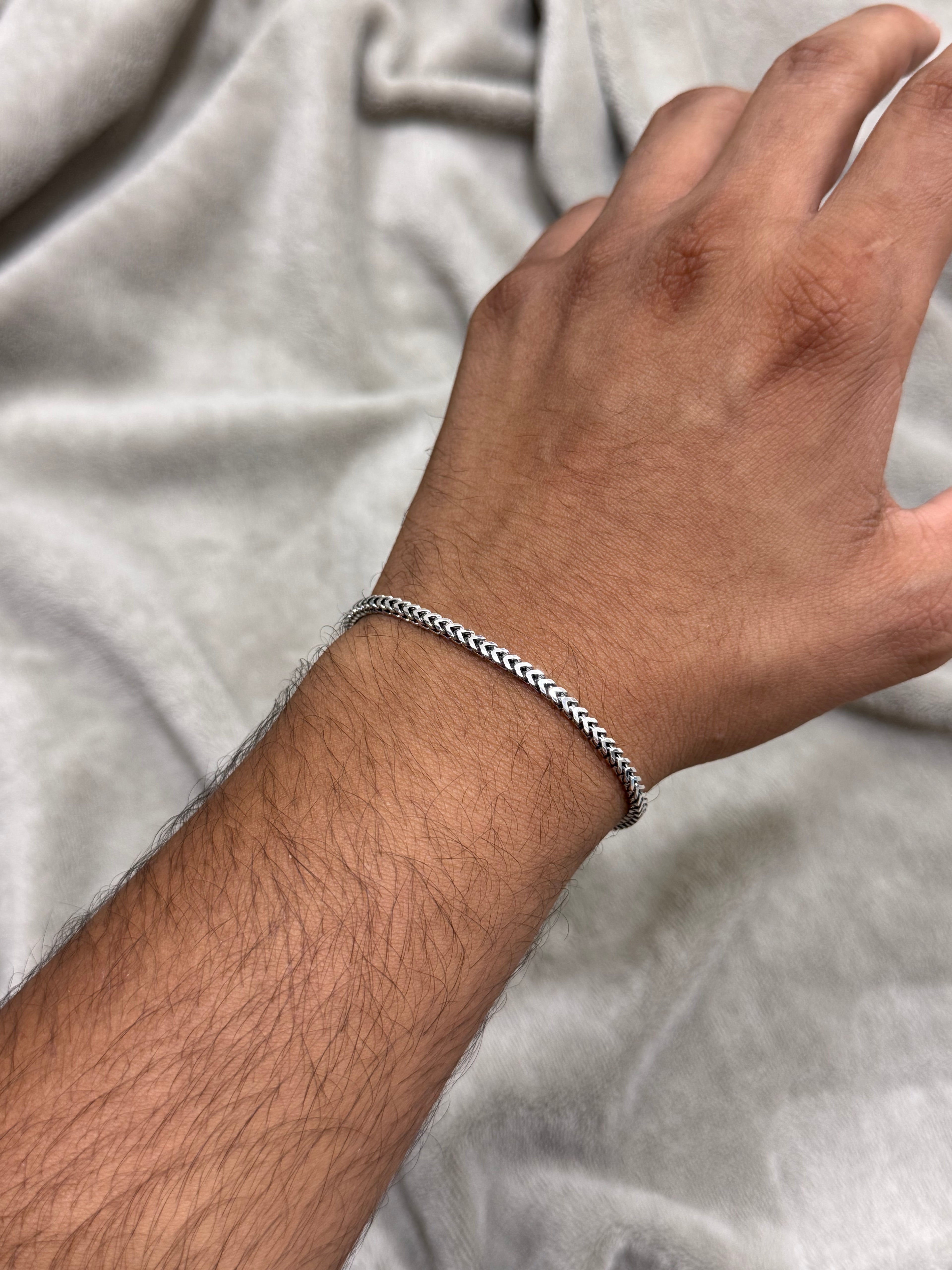 Arrows bracelet