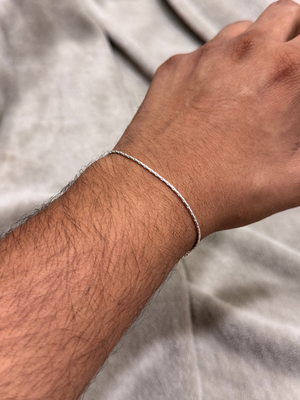 Narrow rings bracelet