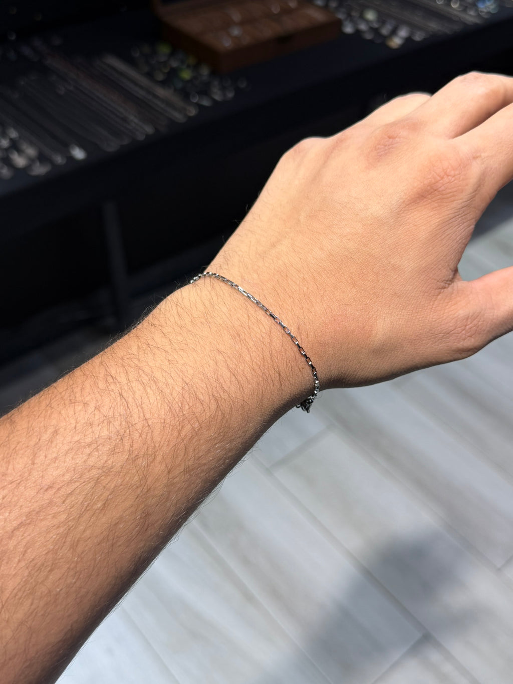 Slim Box Chain Bracelet